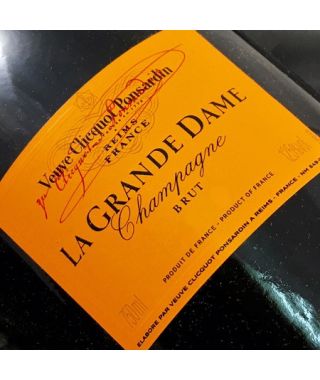 Champagne Veuve Clicquot La Grande Dame 1990